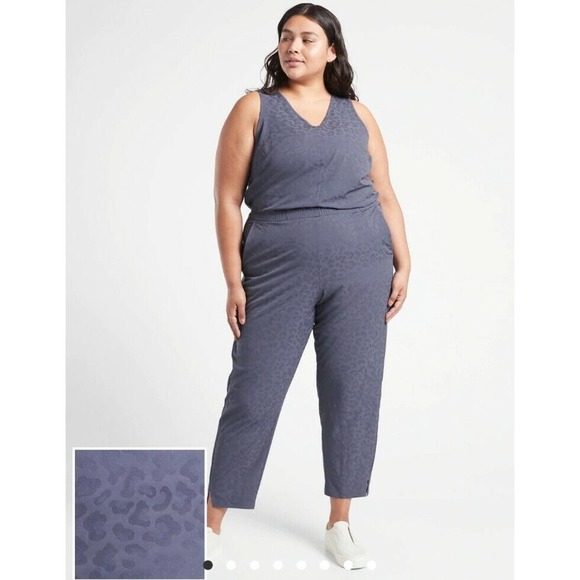Athleta NEW Womens Jumpsuit Leopard Textured Size 22...